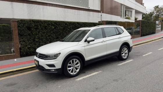 VOLKSWAGEN TIGUAN 1.4 250 TSI TOTAL FLEX ALLSPACE COMFORTLINE TIPTRONIC VOLKSWAGEN TIGUAN 1.4 250 TSI TOTAL FLEX ALLSPACE COMFORTLINE TIPTRONIC